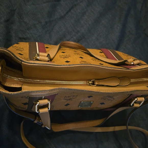 MCM Tan Leather Tote Bag - Picture 3 of 16